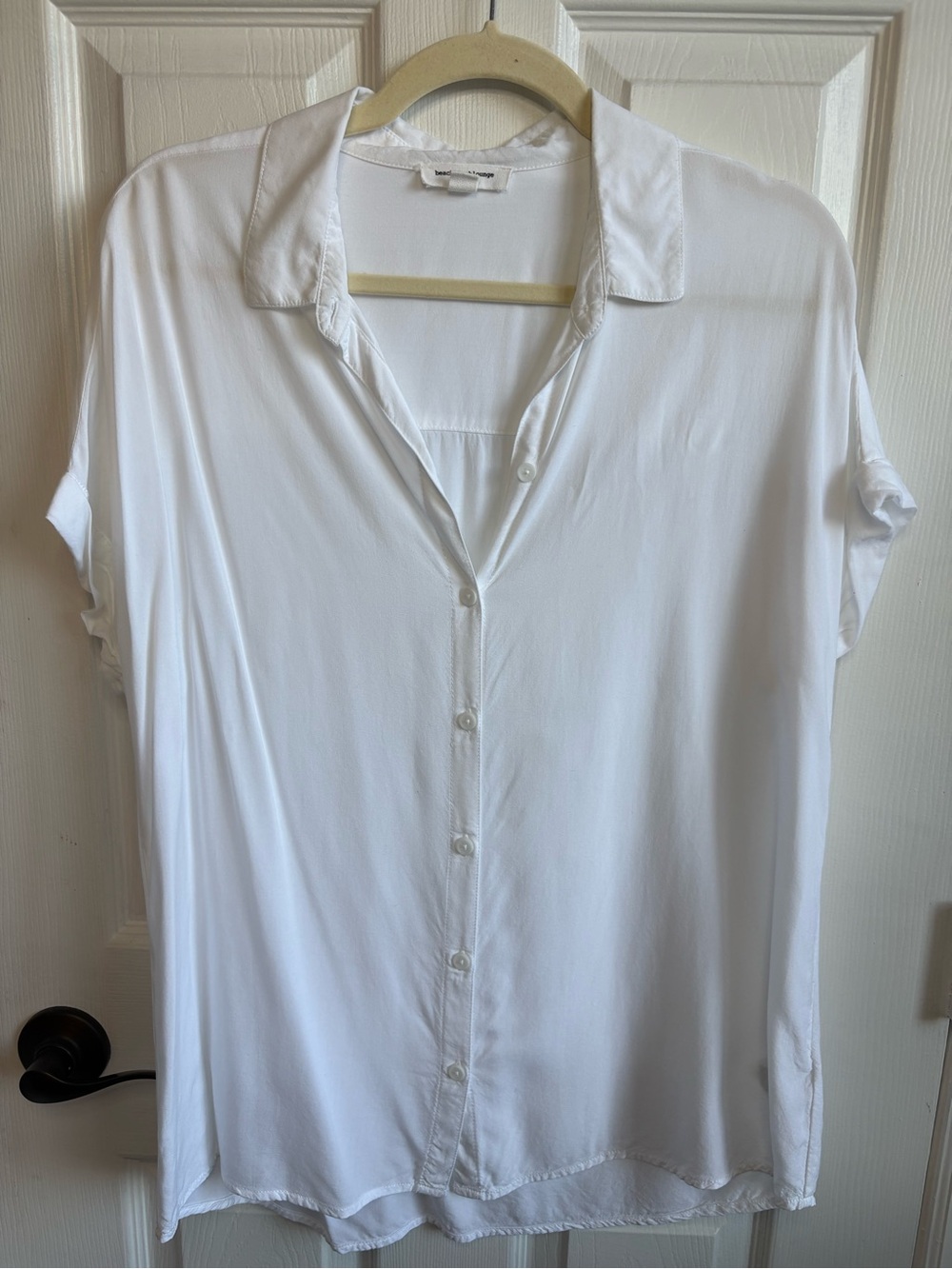 BeachLunchLounge White Oversized Button-Down Short-Sleeved Shirt, Size Medium